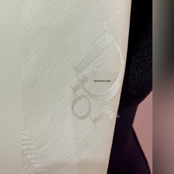 Christian Dior Mint Green Scarf - Picture 8 of 14